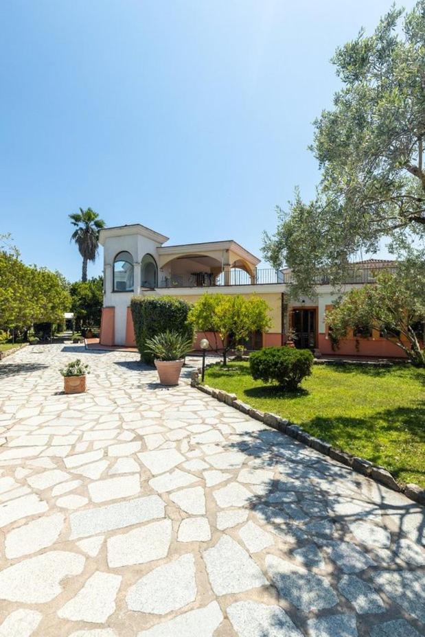 Hotel L'Ulivo Girasole Eksteriør bilde